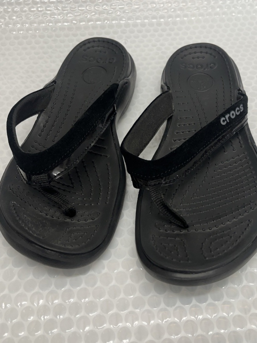 Crocs Black Vezzy Women W10 Beach/Water Sandal Shoes Size 10.